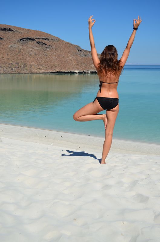 tree position at Balandra beach Mexico