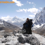 Brian and Noelle at the top of the Cho La Pass during the Everest Base Camp trek, Nepal